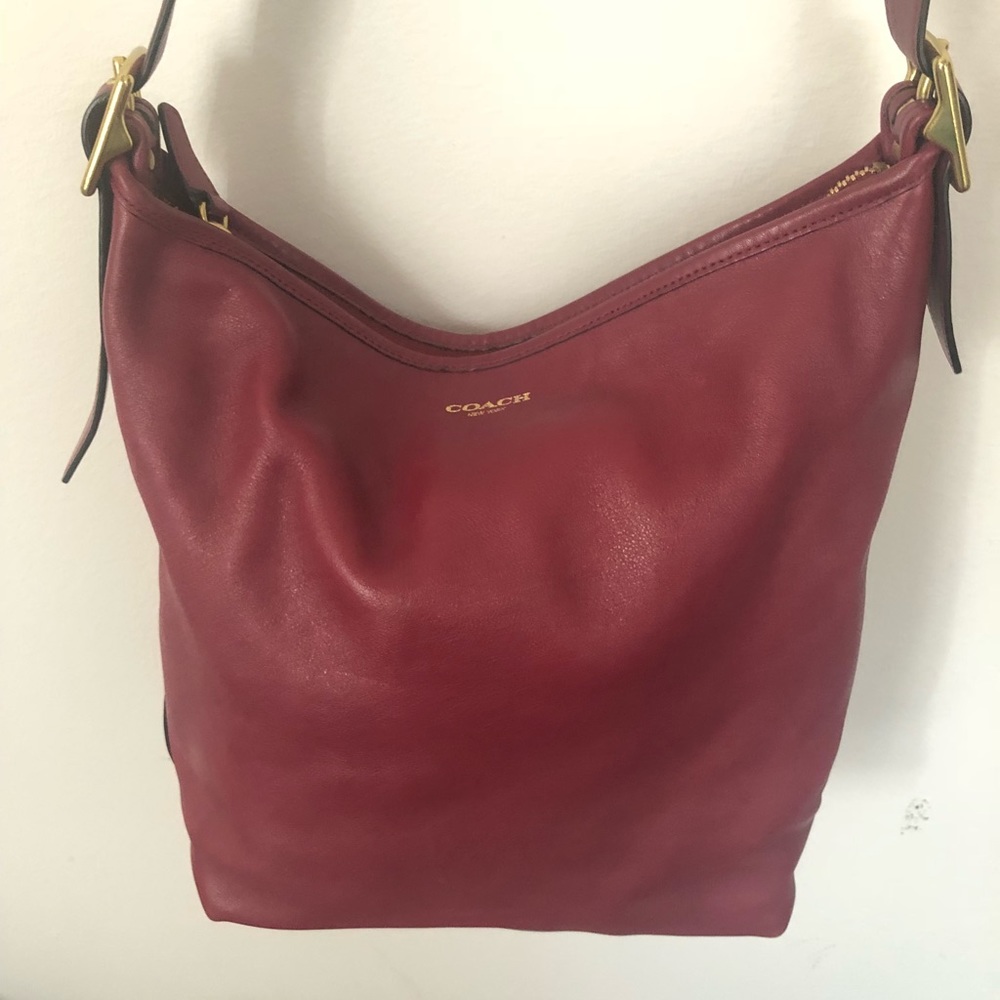 Coach Leather Bucket Shoulder Bag ( Deep Port)